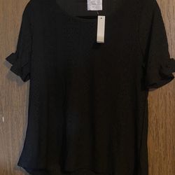 Size Medium Black Shirt
