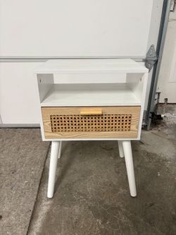Night stand