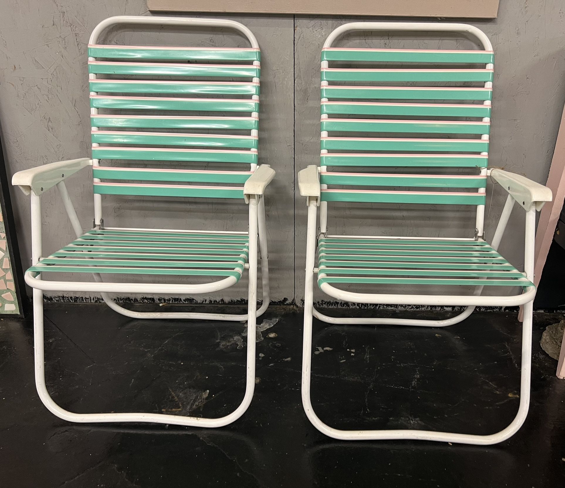 Vintage 80’s Lawn Chairs