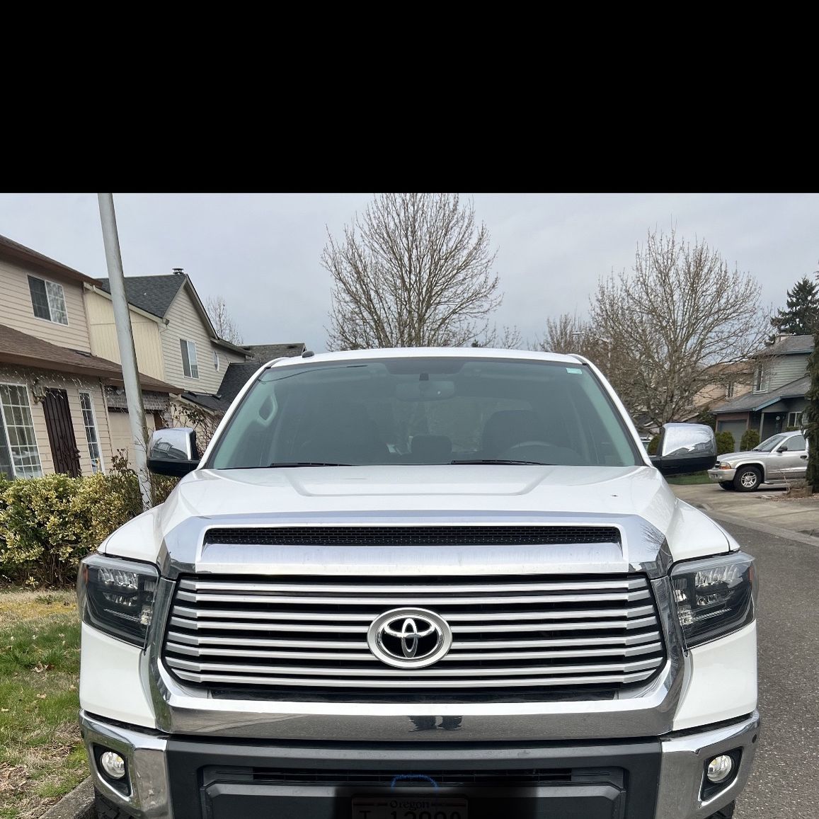 2014 Toyota Tundra - Chrome grill and more 