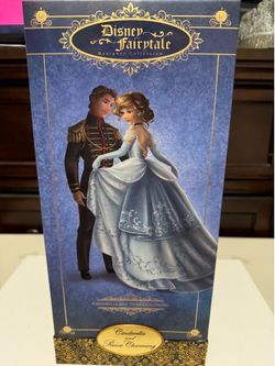 Cinderella and Prince Charming Disney Fairytale Designer Collection