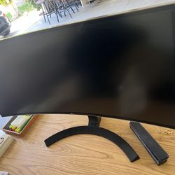 LG UltraWide Monitor, model number 34UC80-B. This is a 34-inch curved IPS monitor with a resolution of 3440x1440