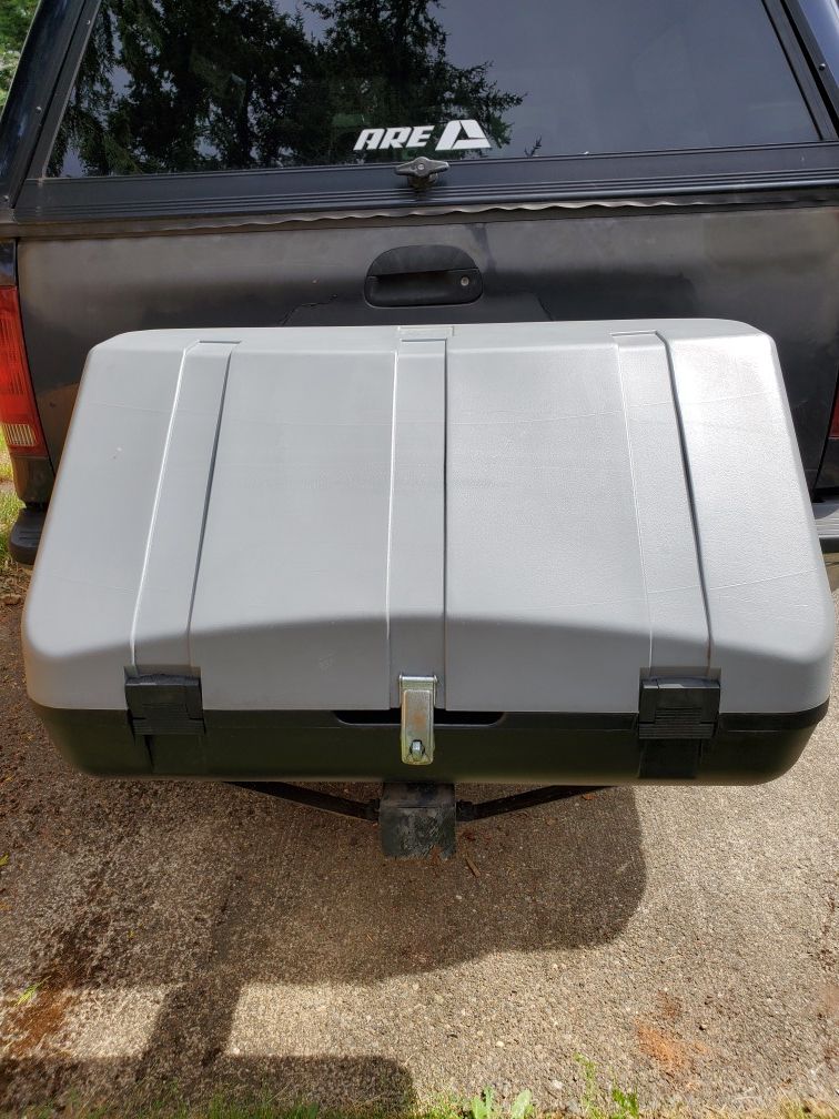 Steel Horse Automotive 77000 Aeropack Cargo Carrier cargo box. Also slides in and out.