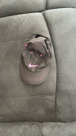 Toddler’s Brown And Pink Nike Cap
