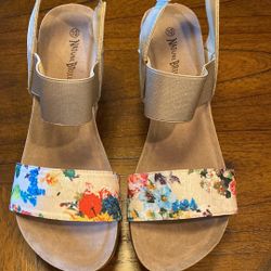 New Womens Wedges  / Heels Size 10 By Nature Breeze 