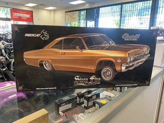 RedCat 1965 Fully Functional Fully Lowrider RC Car