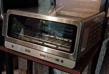 Ninja Flip Toaster Oven & Air Fryer, 8-in-1 Functionality,