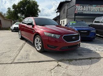 2014 Ford Taurus