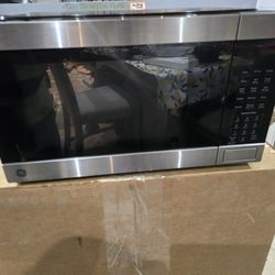 Ge 1.0-cu t 11500WtatA Fry Countertop Convection Microwave (Stainless Steel)