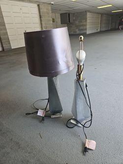 Two bedside lampstands