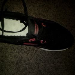 Women's Reebok Shoes 
