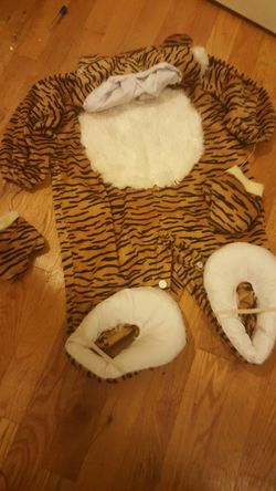 Tiger costume. Size 3t-4t