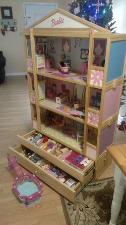 Pj kids outlet barbie house