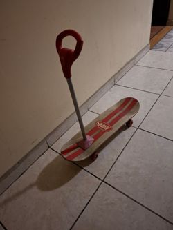 Skateboard for kids very nice Patineta para niños muy buena