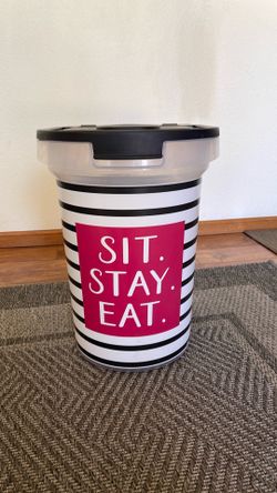 Pet Food Container
