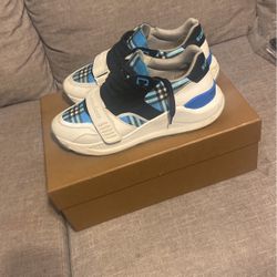 Burberry Shoes