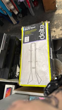 Two. Bike gravity stand. Delta.