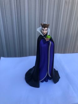 Disney Snow White Evil Queen figurine