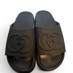 Gucci Interlocking G Slide