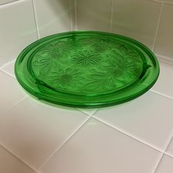Vintage Green Depression Uranium Jeanette Glass Company Cake Plate