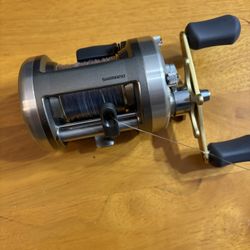 Shimano Cardiff 401A Bait Cast Reel, Excellent Condition/ Left Hand 