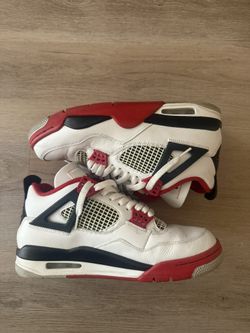 USED Air Jordan 4’s Fire Red SZ 8