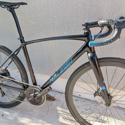 Full Carbon Gravel Bike with Wireless AXS (54 cm)