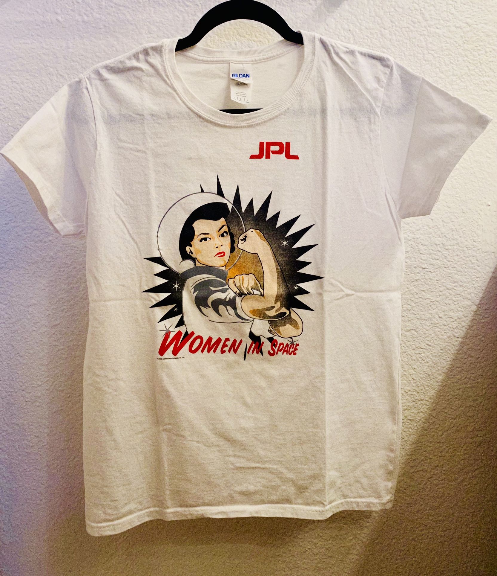 Jet Propulsion Laboratory JPL Women In Space Rosie Riveter astronaut white tee t-shirt Large