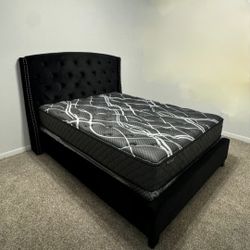 Queen Size Bed 