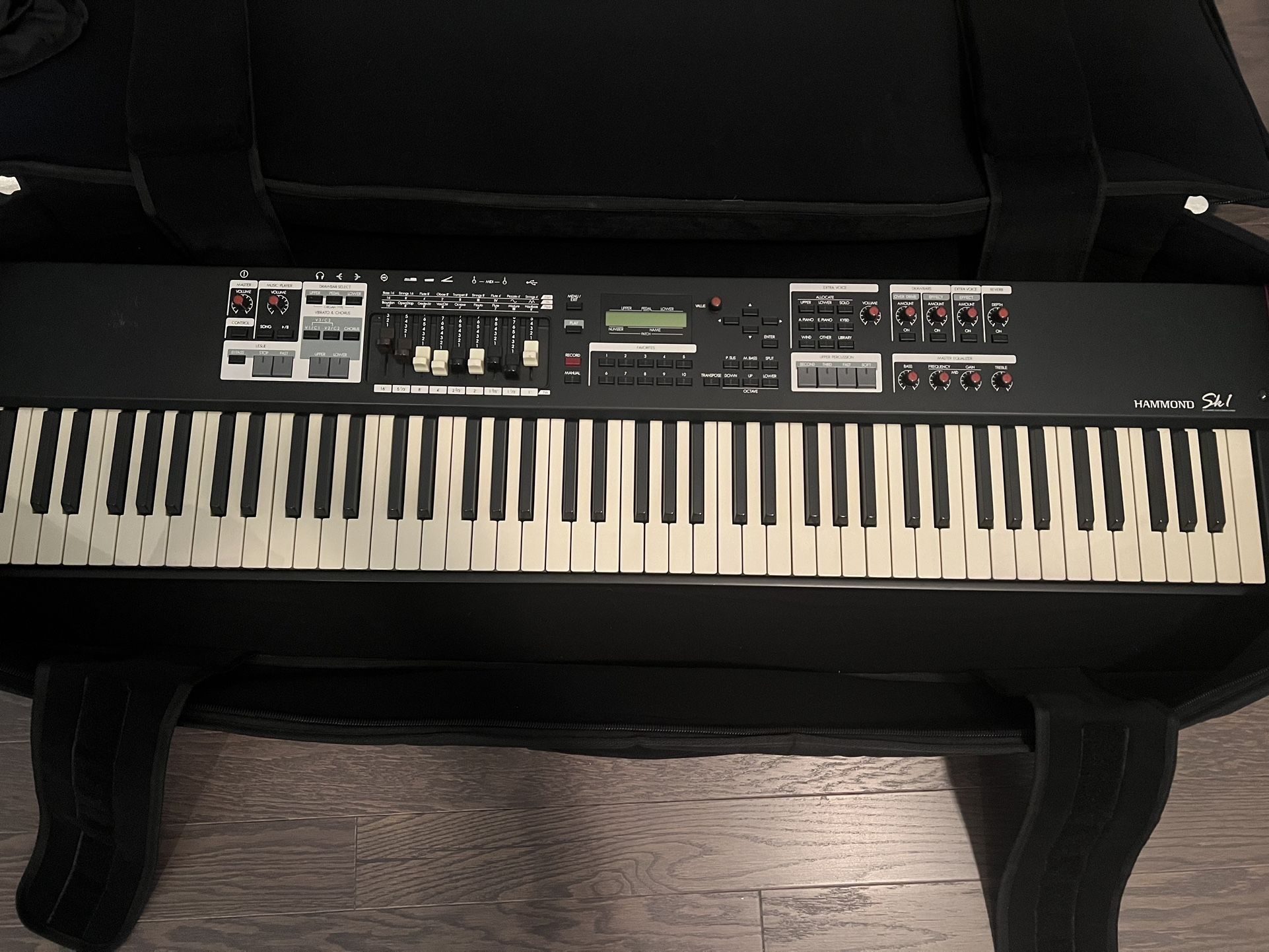 Hammond 88-key Stage Keyboard