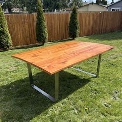Very solid, excellent condition, kitchen table, wood top, metal legs