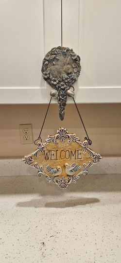 Decorative Welcome Sign with Garden Stake