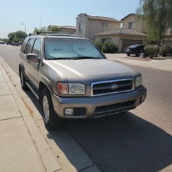 2001 Nissan Pathfinder