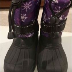 Little Girls Size 8 Winter/snow Boots