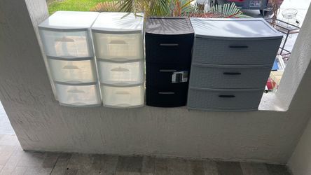 3-Drawer Plastic Tower  Units