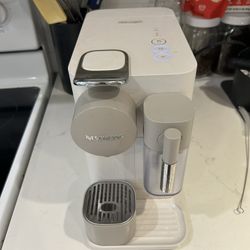 Nespresso Delonghi 