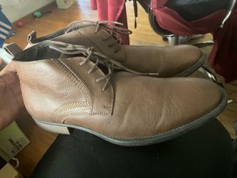 $25, Men’s Shoes size 10