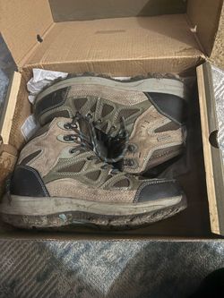 Hiking shoes