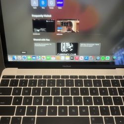 MacBook