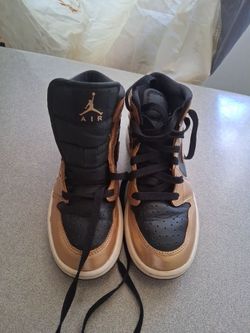 Air Jordan 1 High Black and Gold Sneakers