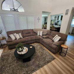 Sectional Recliner Couch 