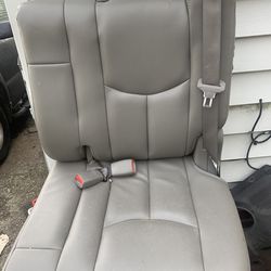 3RD ROW GM/YUKON/TAHOE REAR SEATS