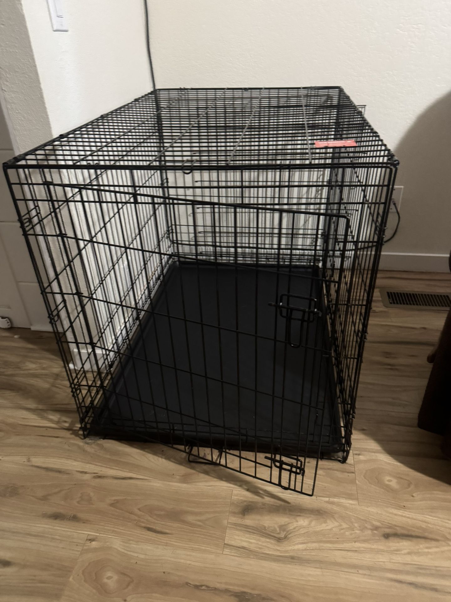 Dog crate