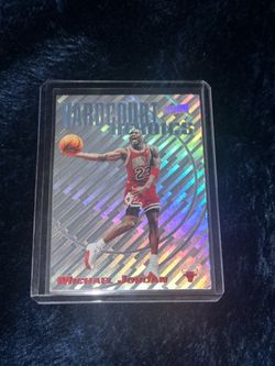 Michael Jordan Hardcourt Heroics Refractor Card