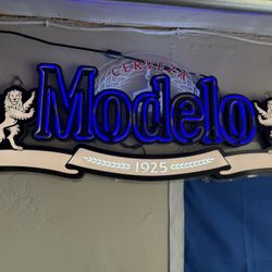 Modelo Beer Sing 