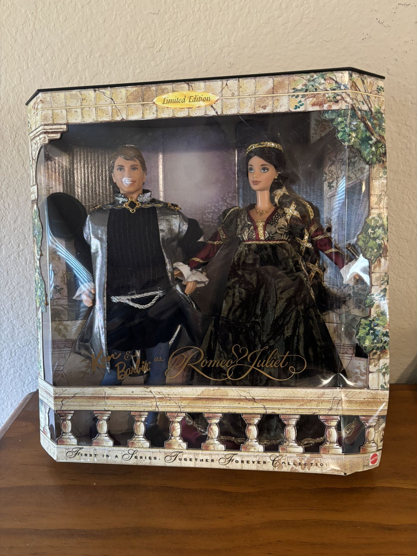 Romeo & Juliet Dolls