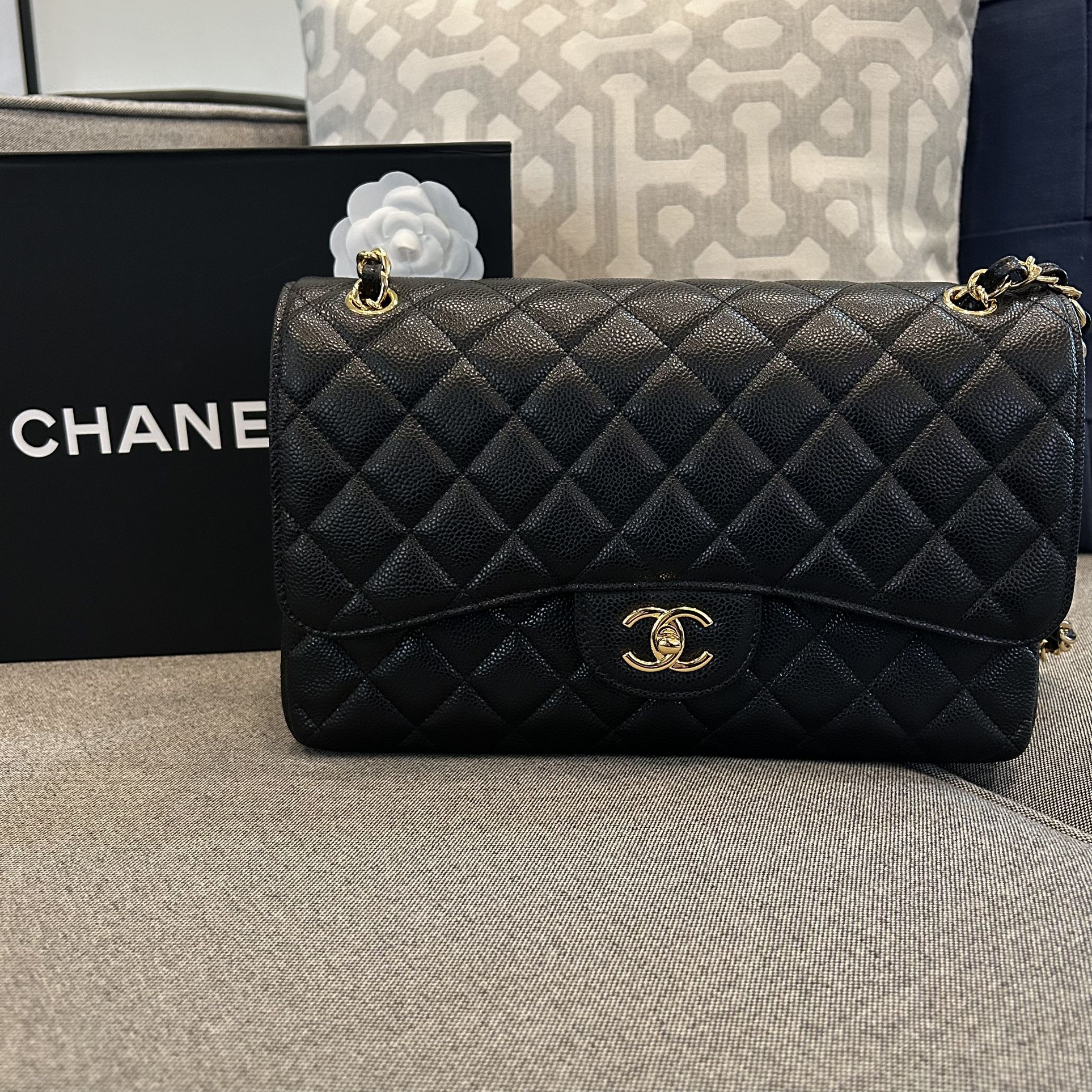 Authentic Chanel Classic Jumbo Caviar Handbag