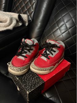 Kids shoes size 9c