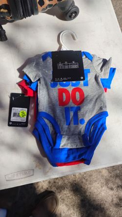 by: Nike new born Pasadena