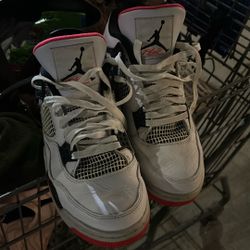 Retro 4 Jordans 